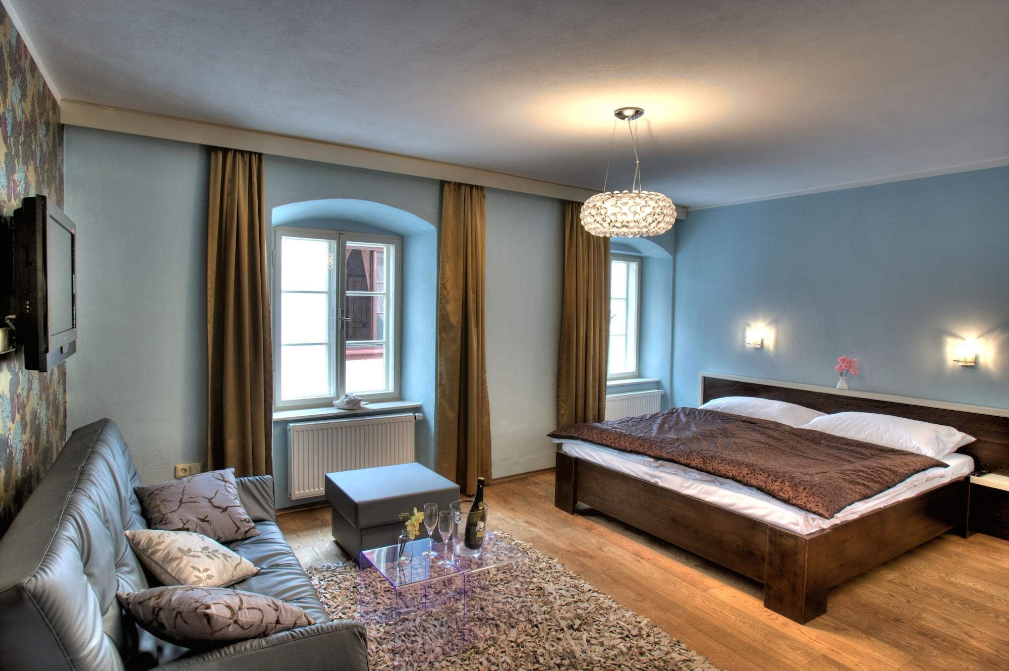 Hotel Peregrin Cesky Krumlov Exterior photo
