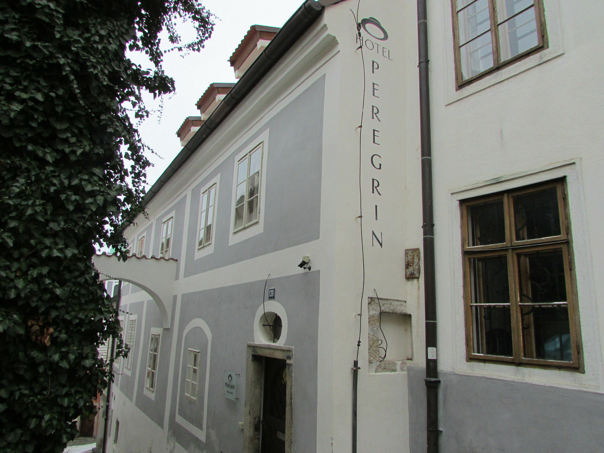 Hotel Peregrin Cesky Krumlov Exterior photo